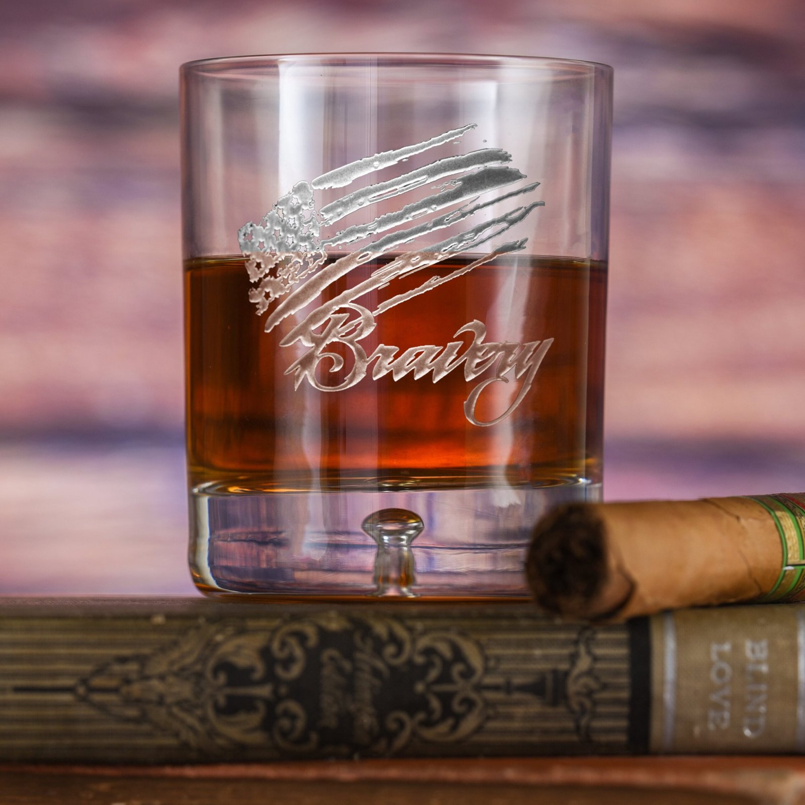 Fivetownsgift Bravery Flag Stars & Stripes Crystal DOF Rocks Glass